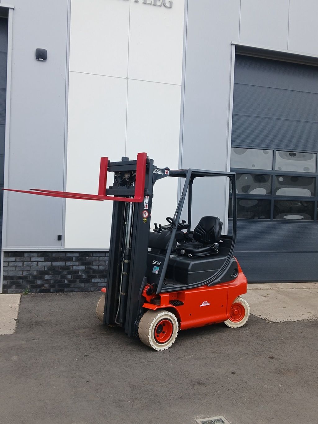Linde E18