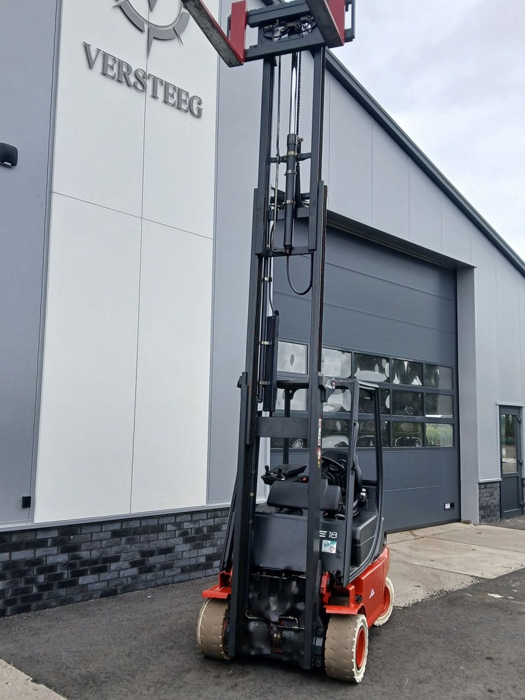 Linde E18