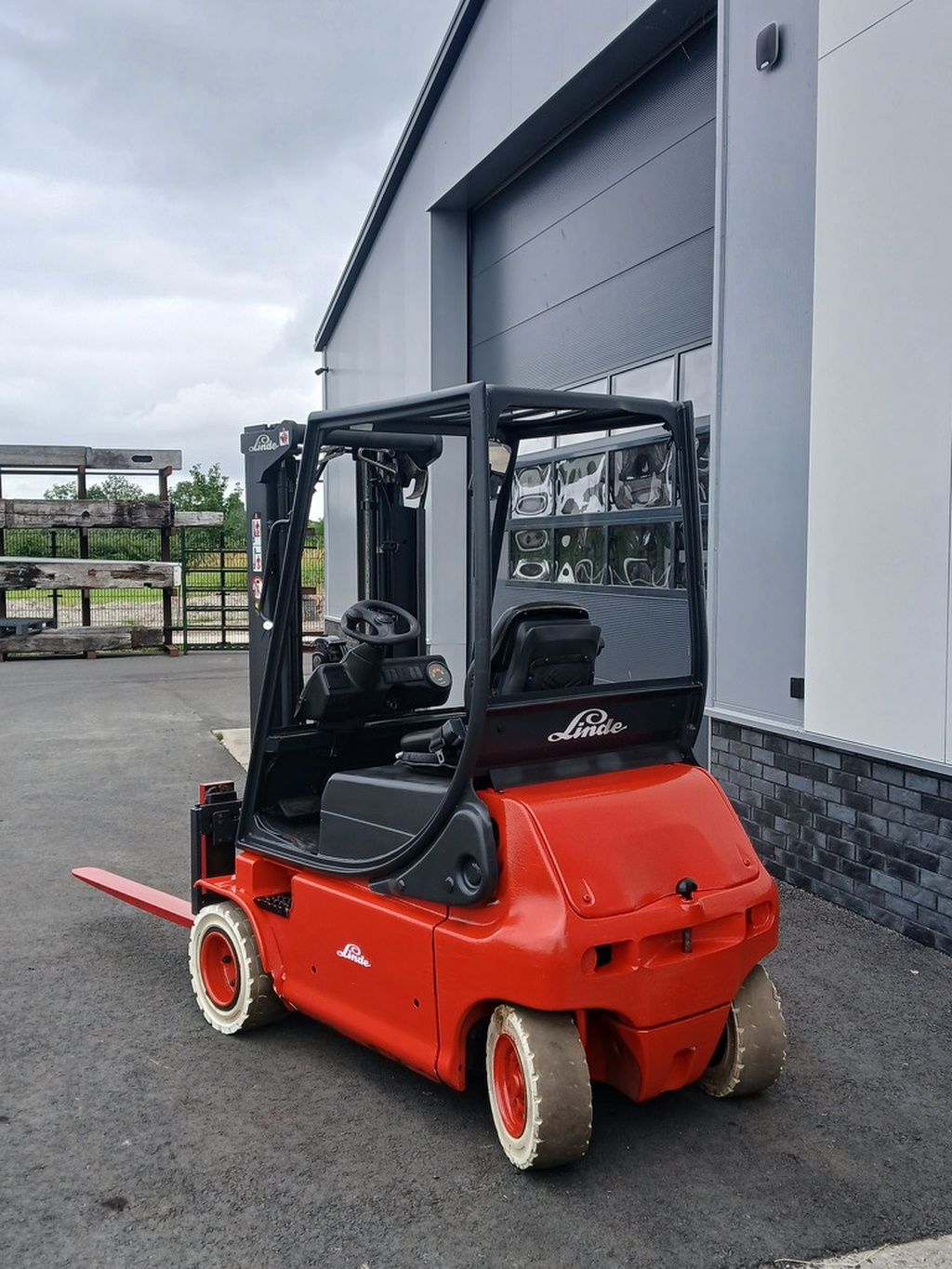 Linde E18