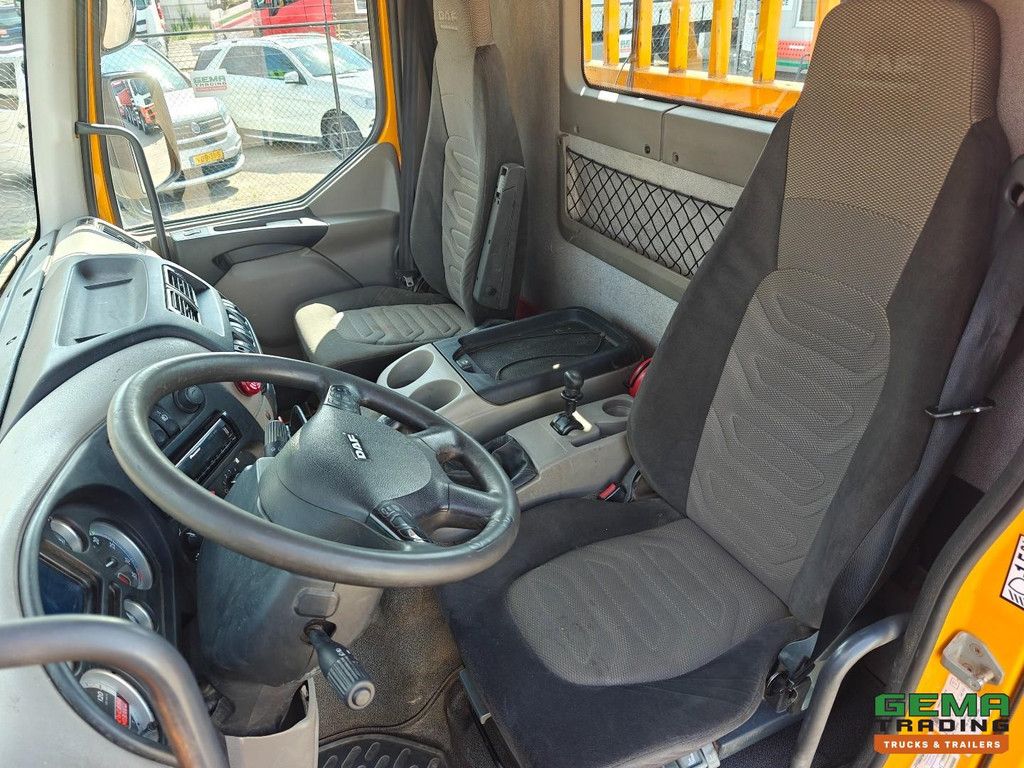 DAF FA LF55.220 4x2 Tageskabine Euro 5 15 t – Offene Ladefläche mit Bordwänden 4,76 m + Hiab 088 E-2 Fernbedienung – Vollstahl – Schaltgetriebe