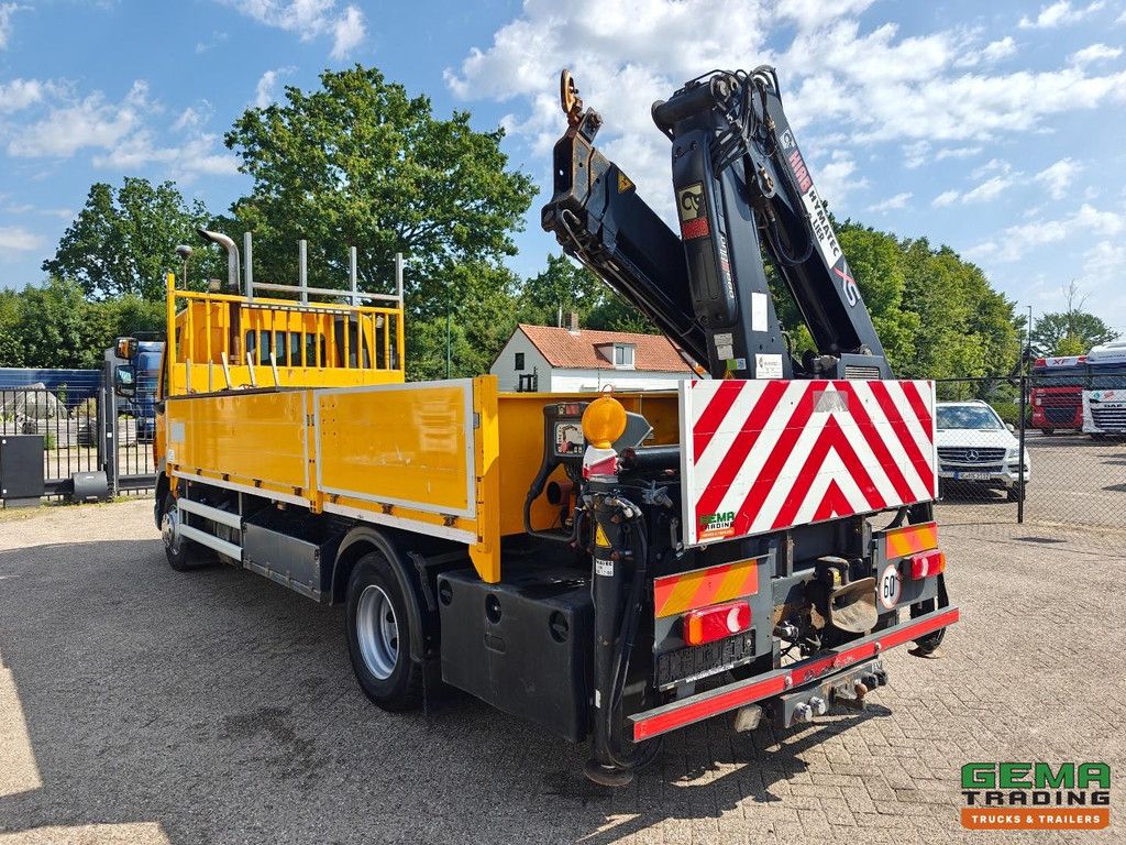 DAF FA LF55.220 4x2 Tageskabine Euro 5 15 t – Offene Ladefläche mit Bordwänden 4,76 m + Hiab 088 E-2 Fernbedienung – Vollstahl – Schaltgetriebe