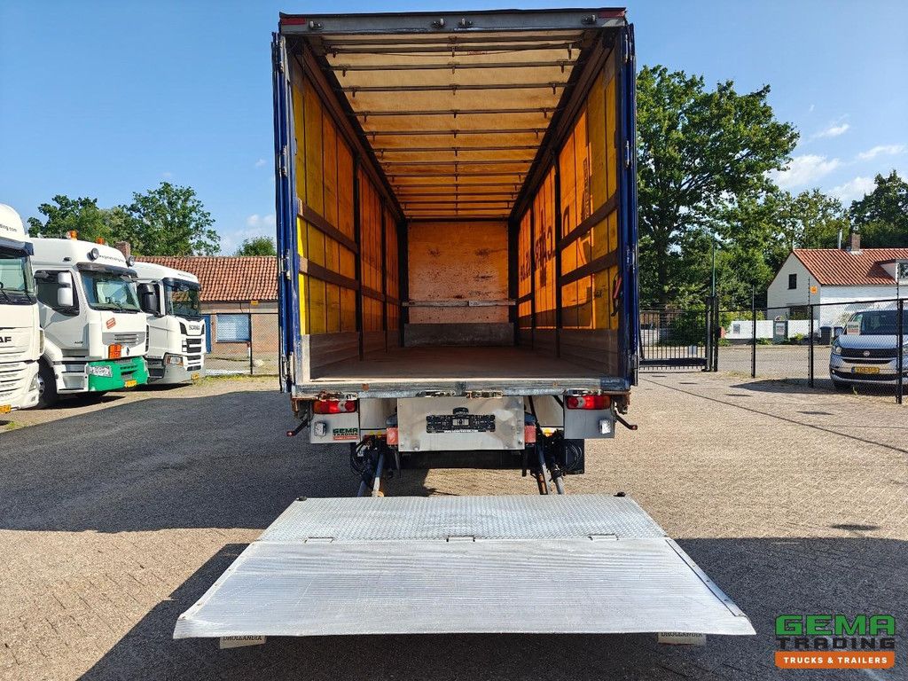 Renault D19 Wide 280 4x2 Schlafkabine Euro 6C – Schiebe-Staukasten aus Segeltuch 8,6 m + D Hollandia 2000 kg – Schiebedach – SmartTacho V2