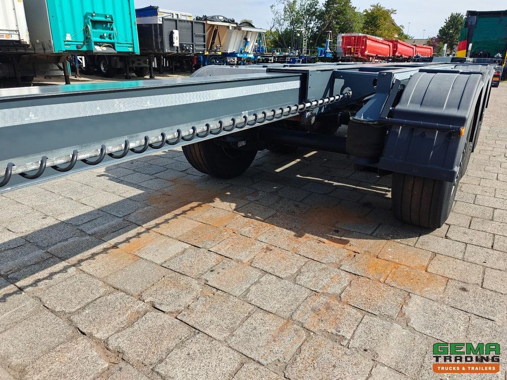 Broshuis 3UCC-39/45 MFCC Multi – Alle Containertypen – Liftachse – SAF-Scheibenbremse – TÜV bis 04/2027