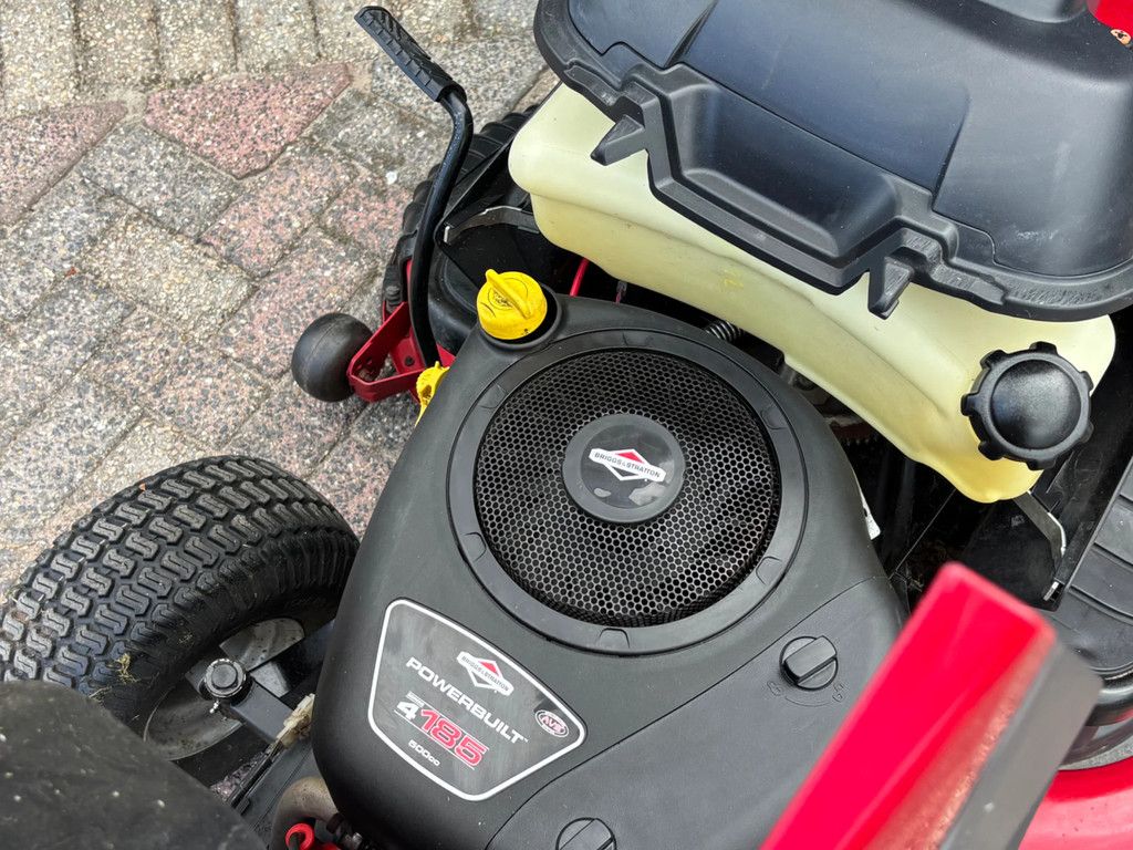 Castelgarden gebruikte zitmaaier hydrostaat briggs and stratton 108cm