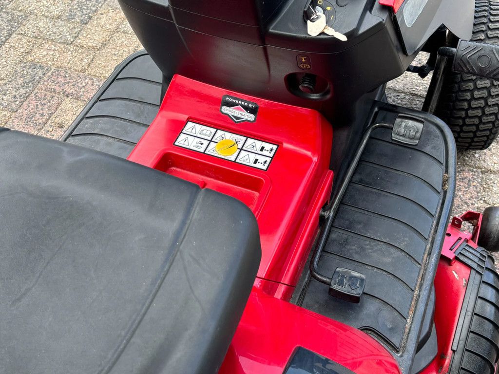 Castelgarden gebruikte zitmaaier hydrostaat briggs and stratton 108cm