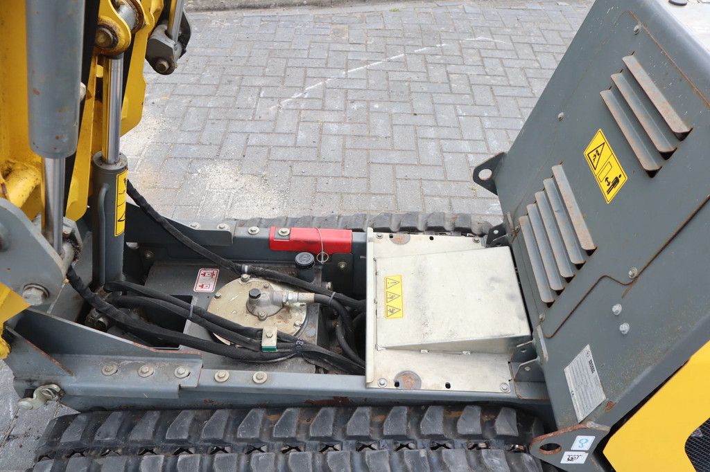 WACKER NEUSON DT10 D | SELF LOADER | LOW HOURS