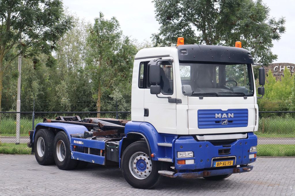 MAN TGA 26.350 6X4 EURO 3 FULL STEEL BIG AXLES VDL HOOK