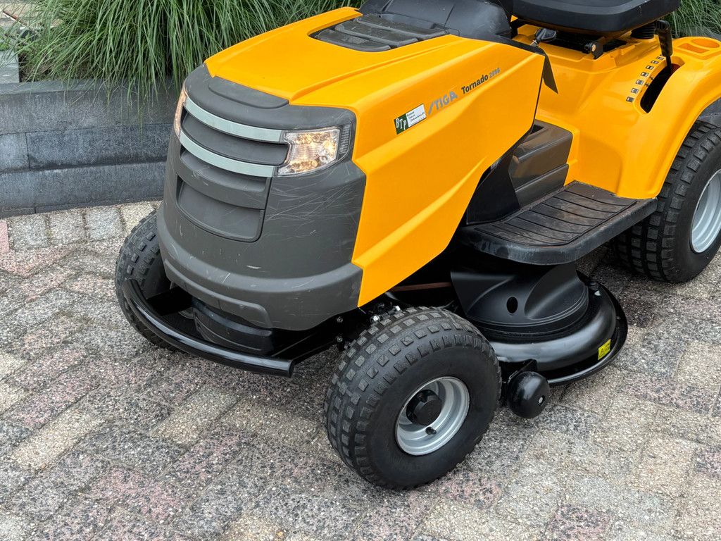 Stiga gebruikte 2098 zitmaaier mulch 98cm