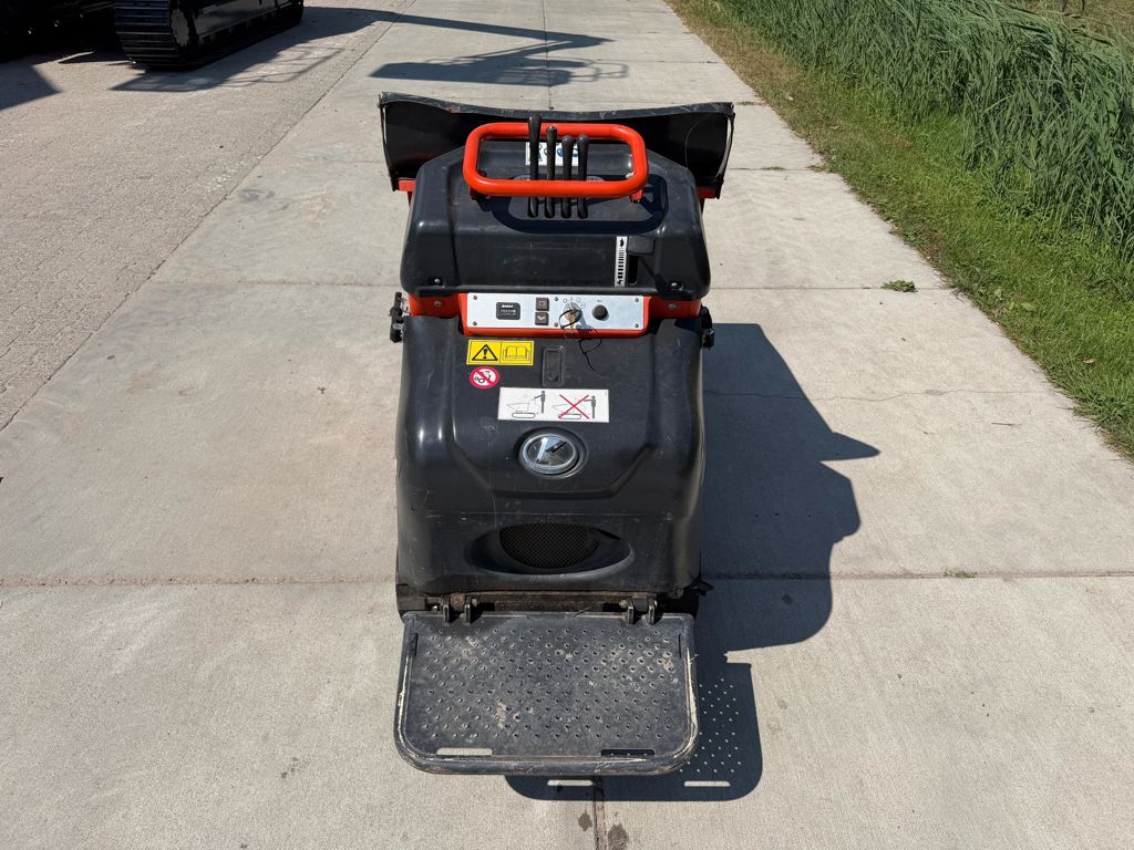 Kubota KC70H-4