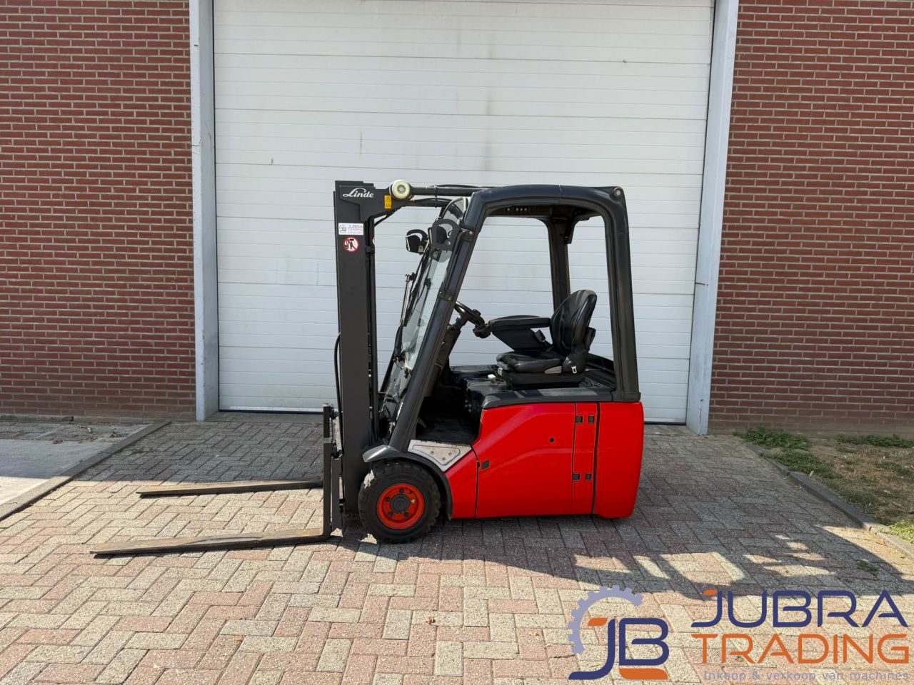 Linde E16C-01 Elektrostapler | 2009 | 3435Std. | 1,6T | 2,9M