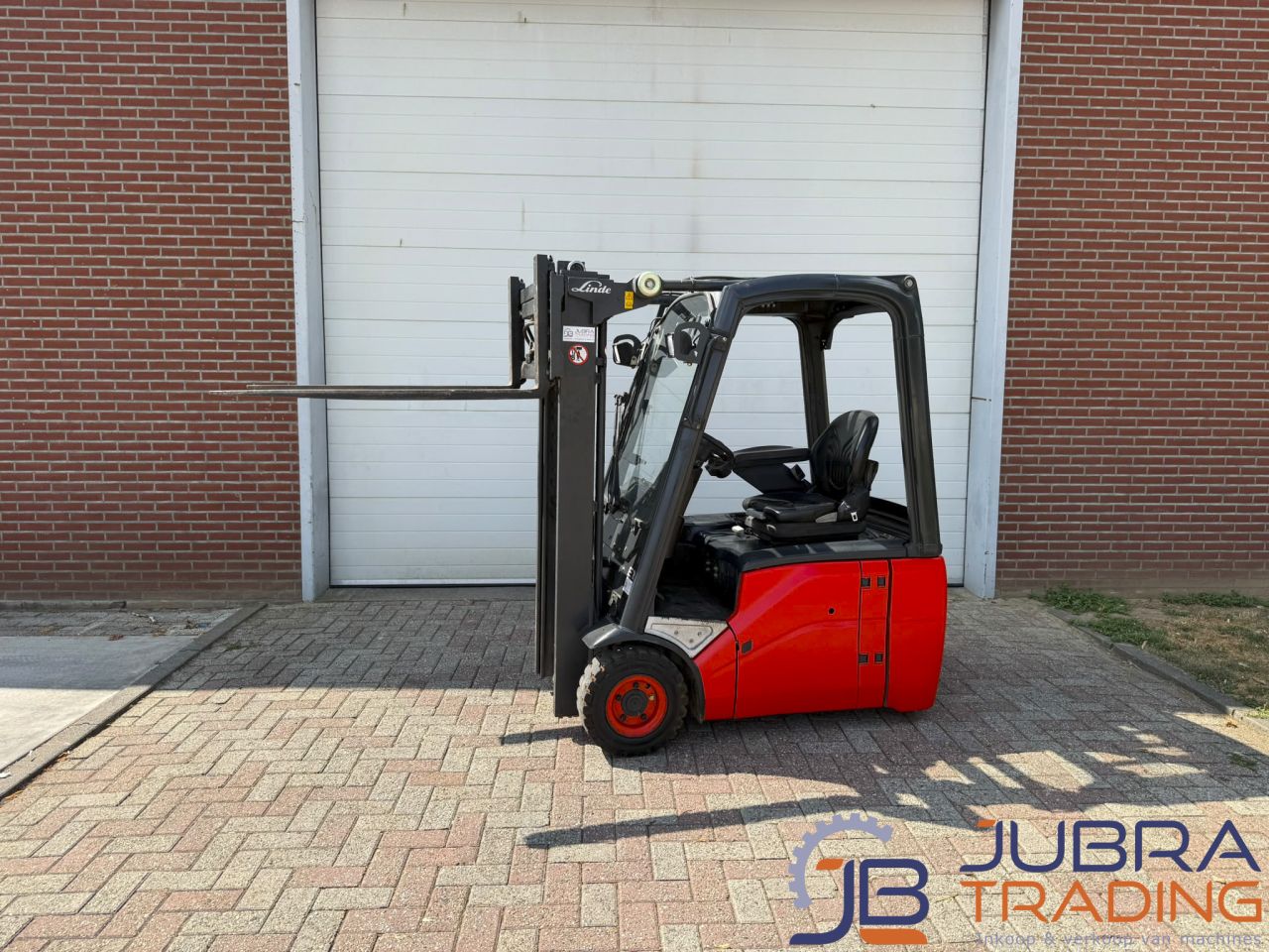 Linde E16C-01 Elektrostapler | 2009 | 3435Std. | 1,6T | 2,9M