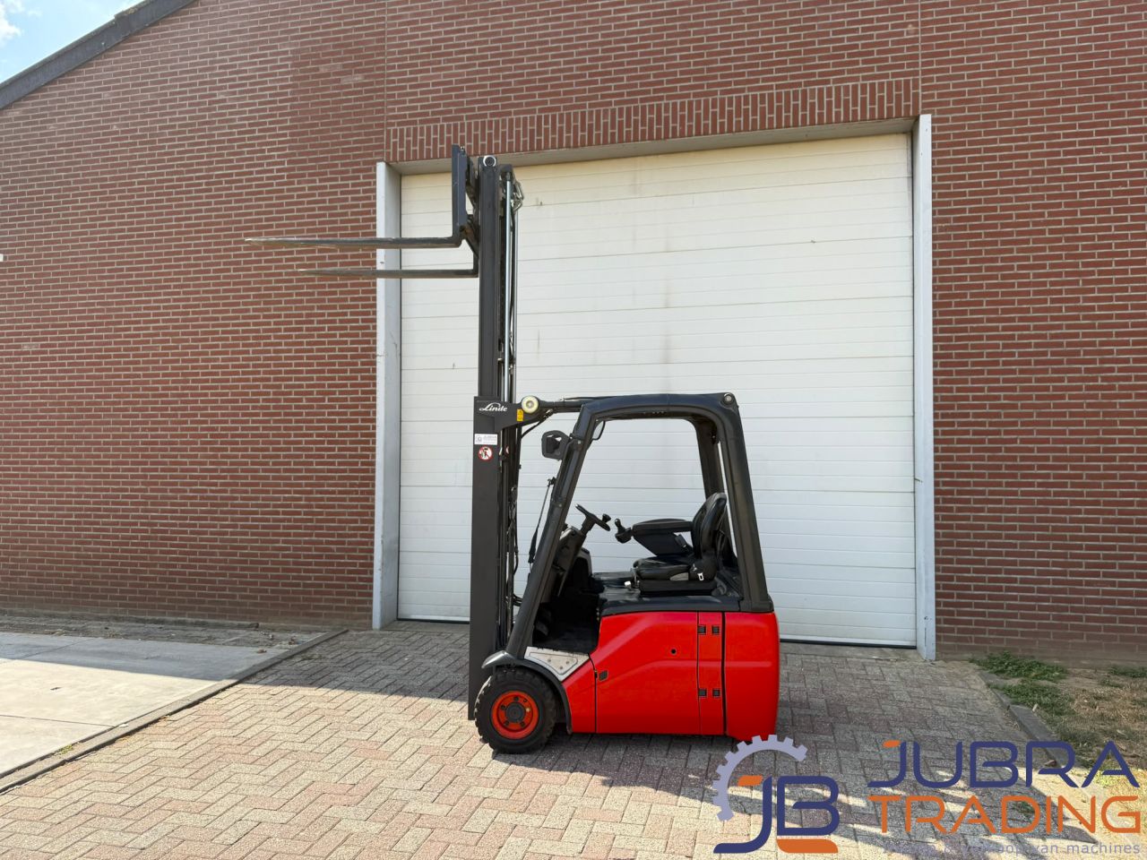 Linde E16C-01 Elektrostapler | 2009 | 3435Std. | 1,6T | 2,9M