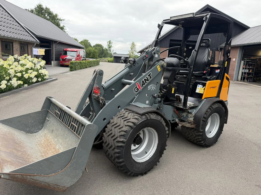 Giant V452T V452T