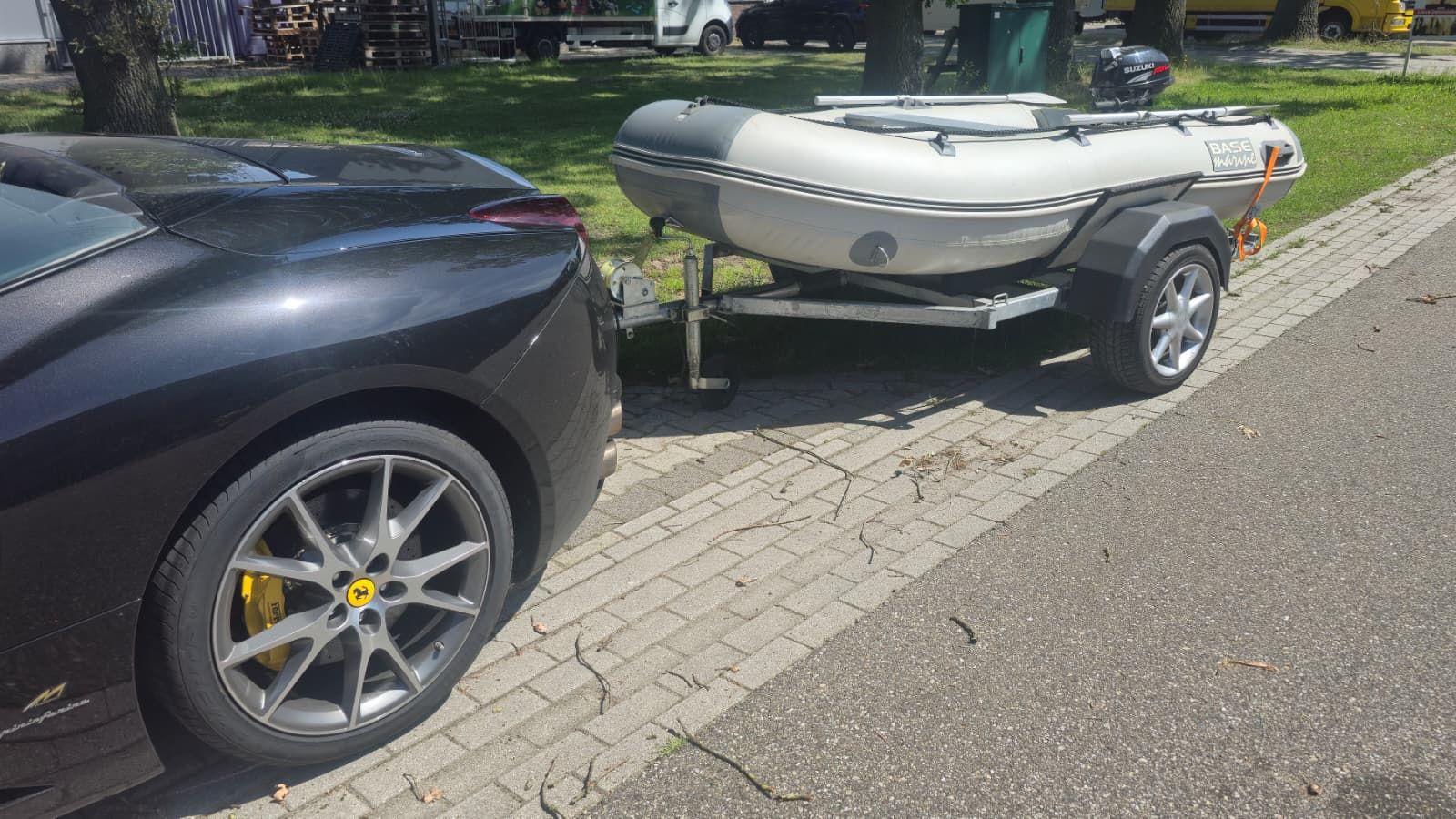 Base Marine kleine RIB met trailer - Nieuw overjarig