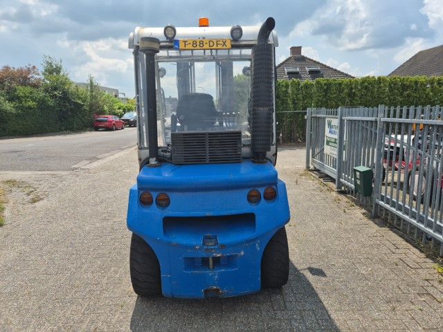 TB Cesab 4,5 tons diesel heftruck.
