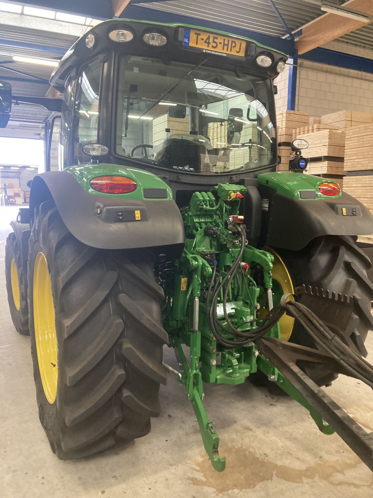 John Deere 6r150