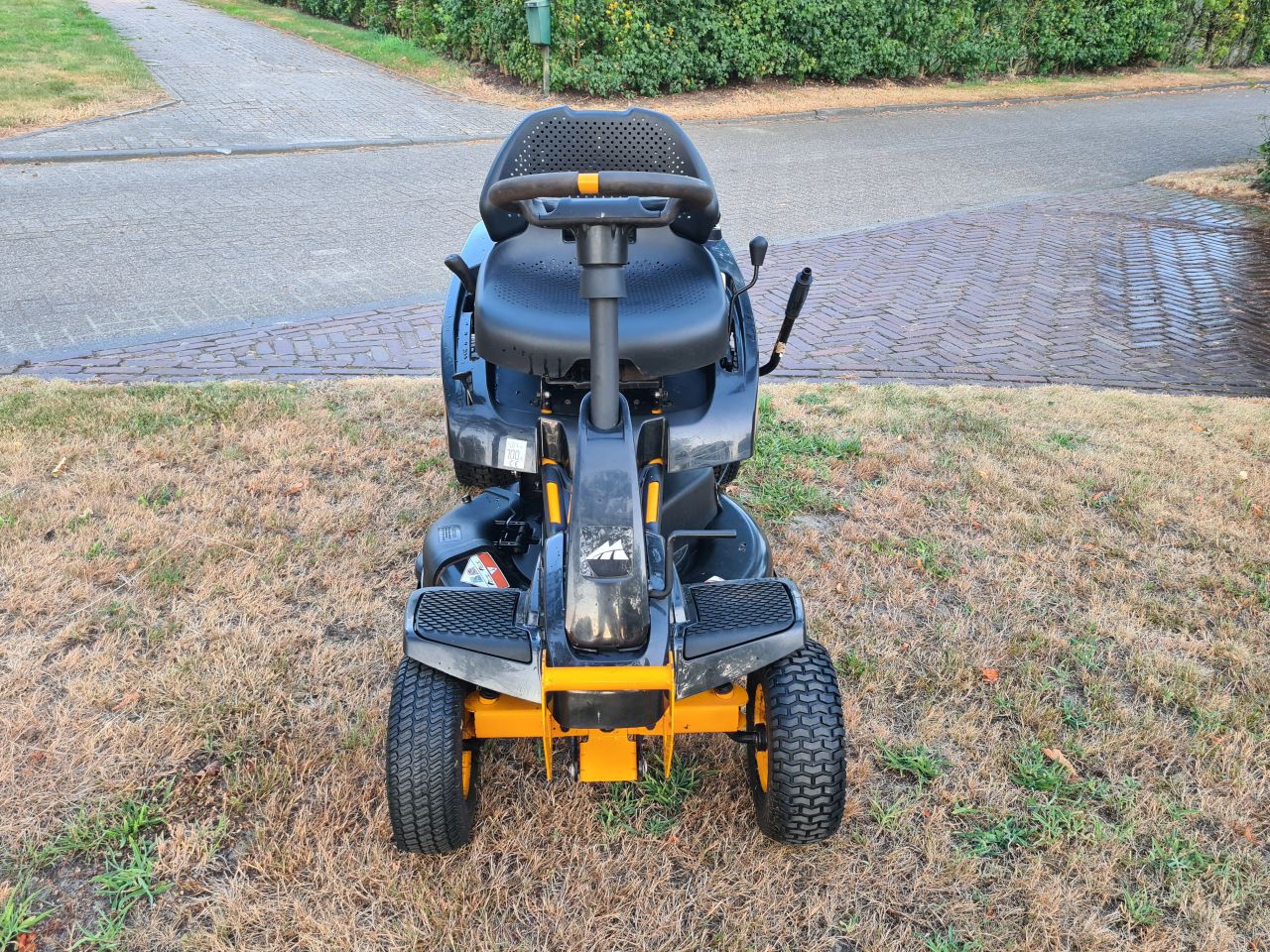 McCulloch M105-77X zitmaaier.