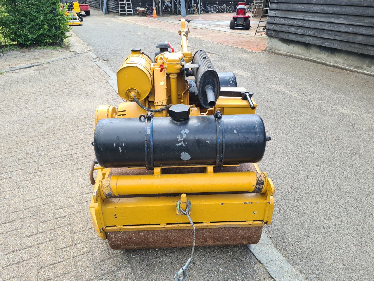 Bomag BW 90 s getrokken wals trilwals diesel.