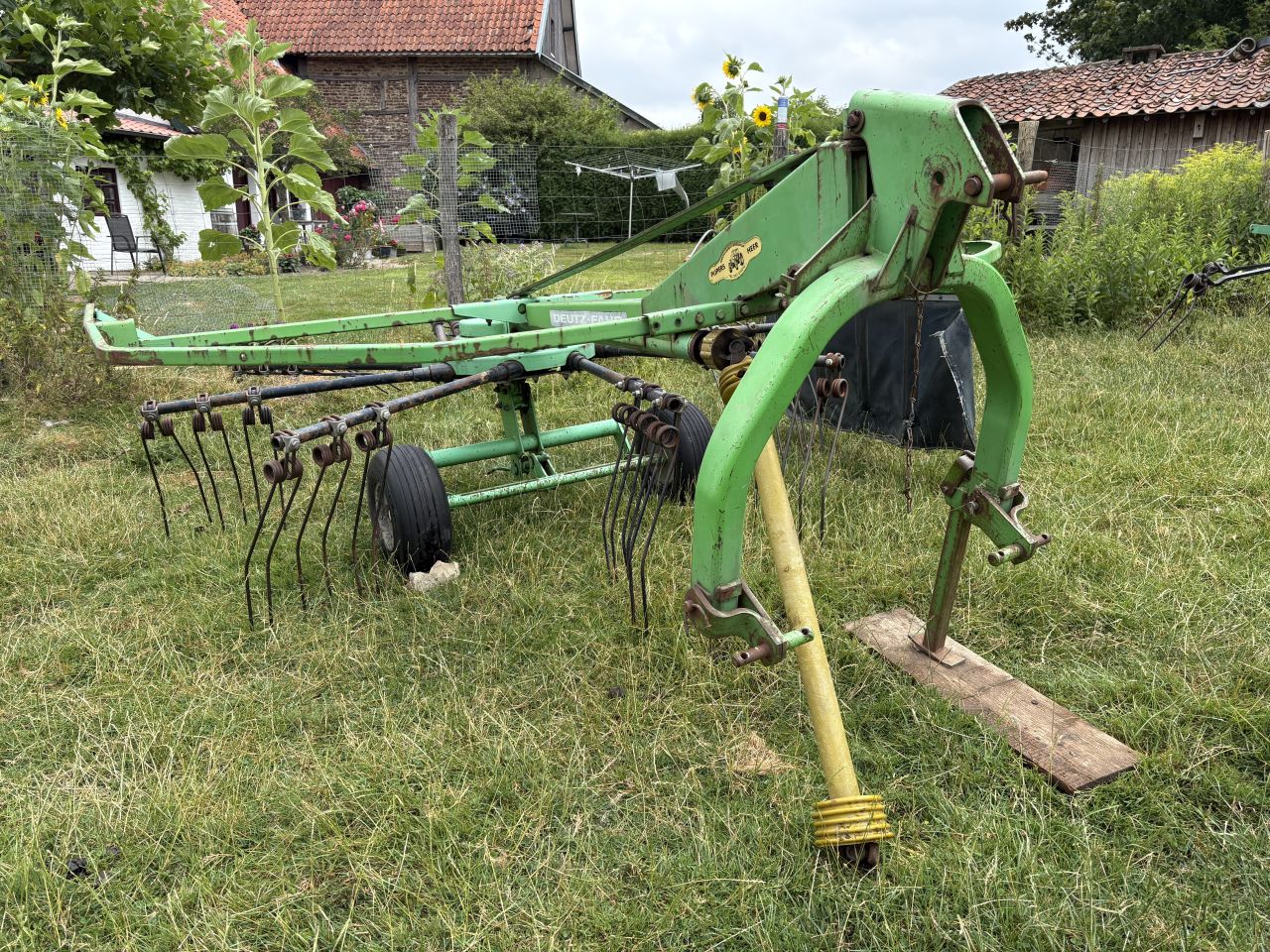 Deutz hark