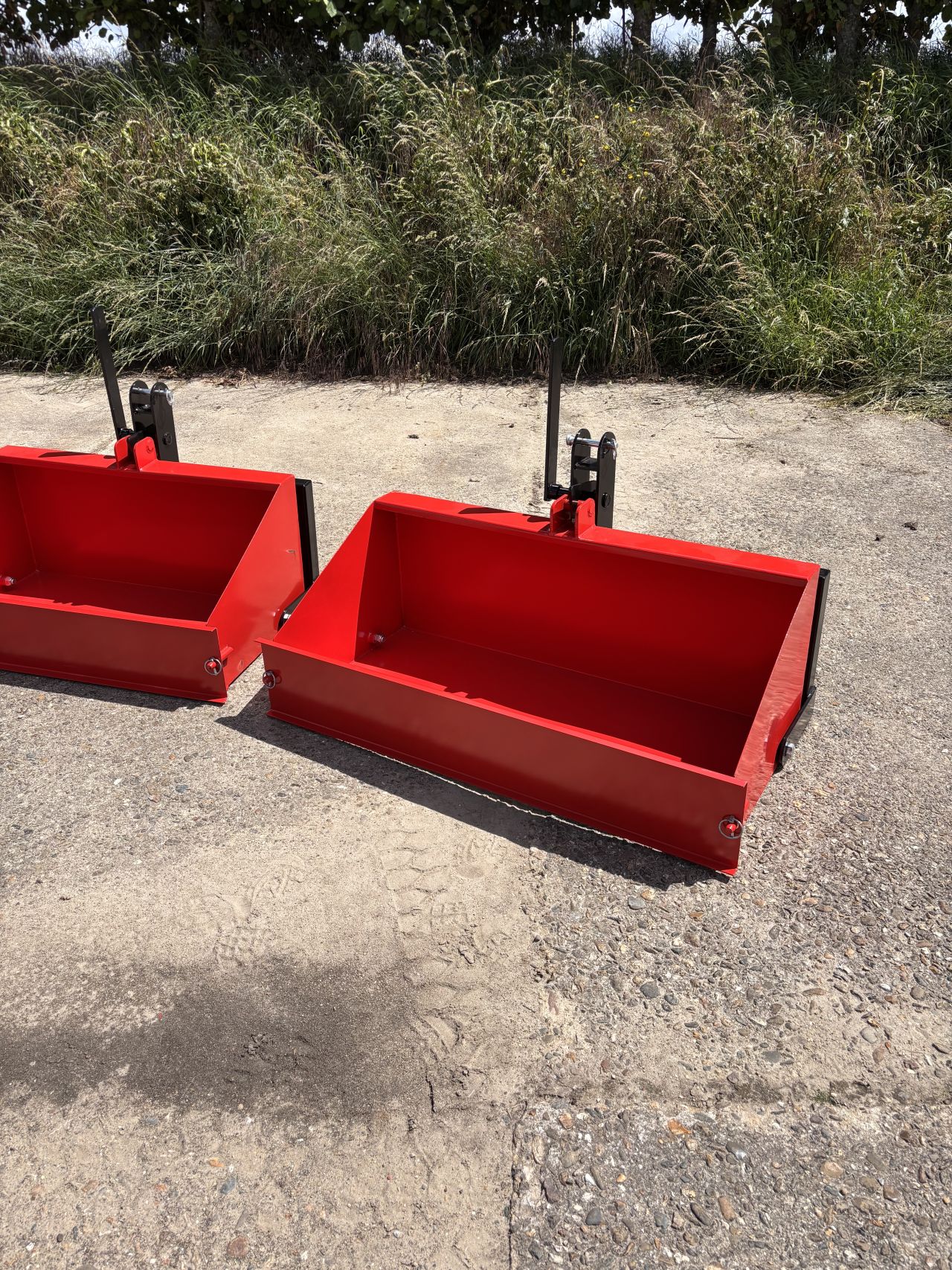 Kantelbare grondbak 100cm - afneembare klep - gegalvaniseerd