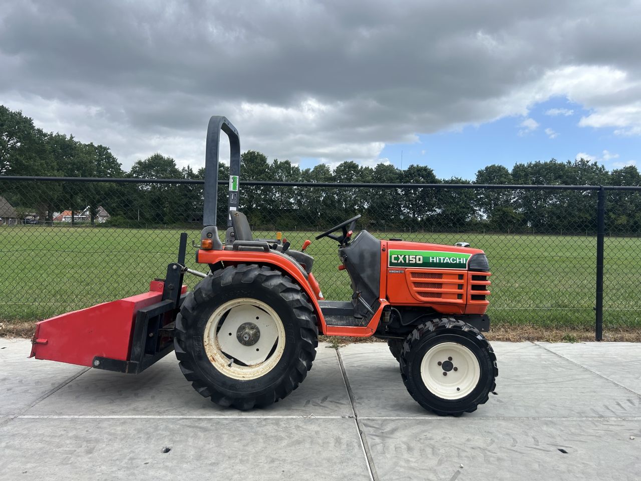 Mooie Kubota GB15 met werktuigen