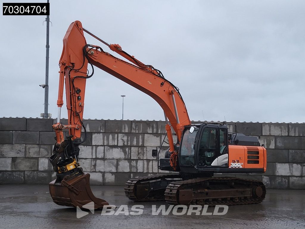 Hitachi ZX300 LC -6