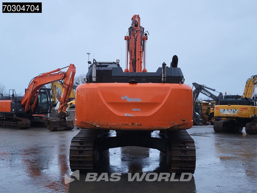 Hitachi ZX300 LC -6