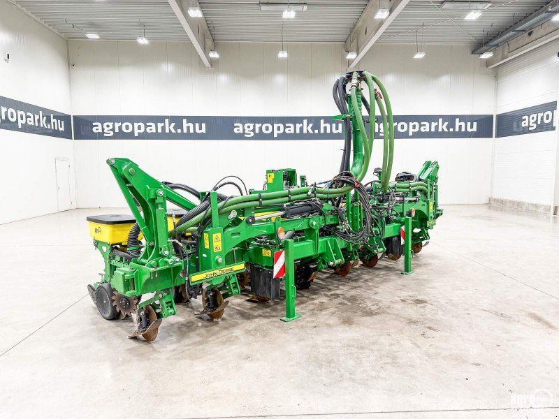 John Deere 1725NT