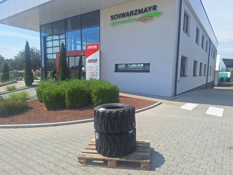 BKT 31X15.50-15 SKID