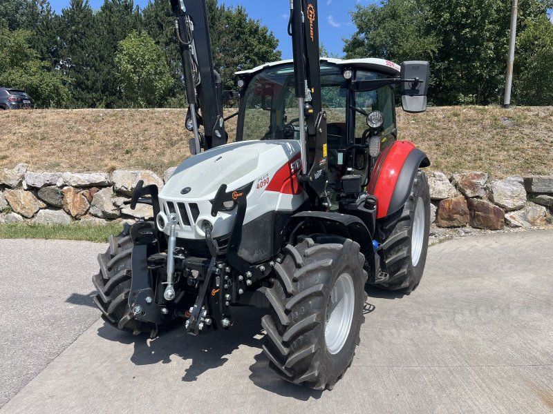 Steyr Plus 4090 mit Hauer Frontlader