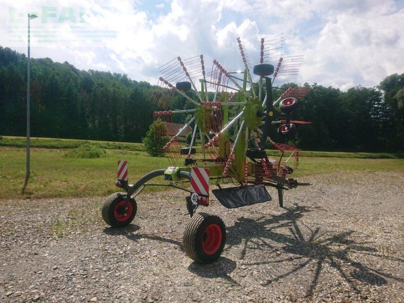 Claas liner 2700