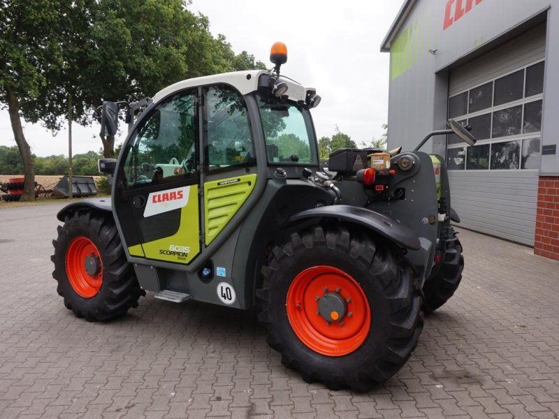 Claas SCORPION 6035