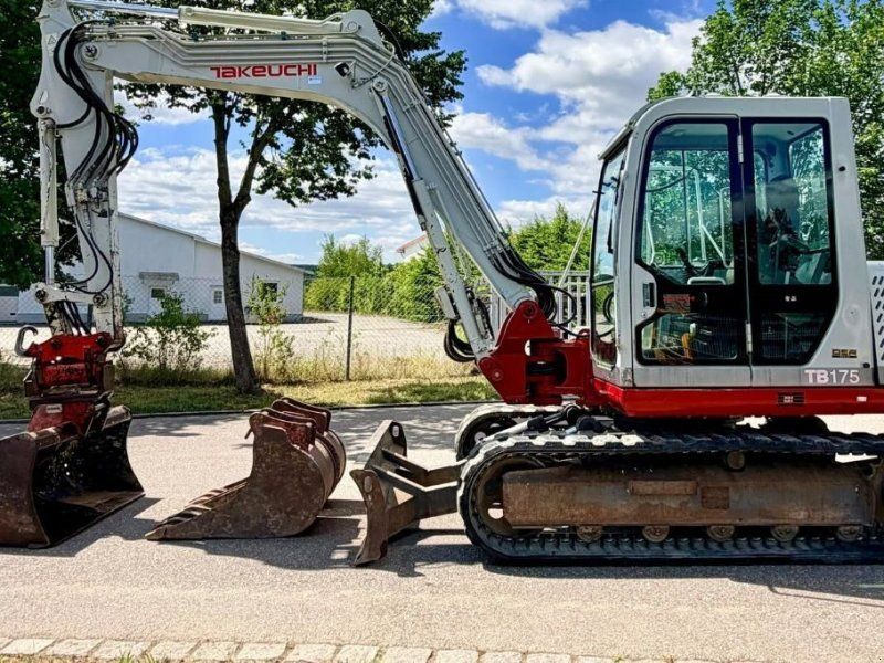 Takeuchi TB 175 mit Klima + Powertilt + hydr. Schnellw. +