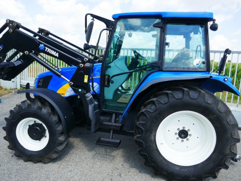 New Holland T5050 Allr. Erst 2788 Std. Mit 1 Jahr Gewährleistung. TOP Zustan