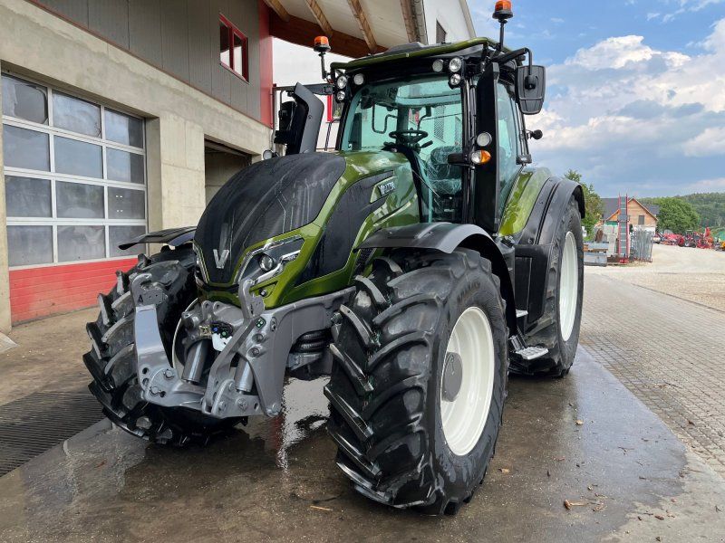 Valtra T175 A Forst