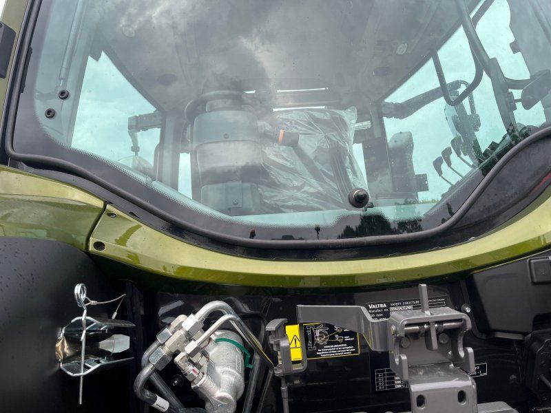 Valtra N155 A mit Rüfa