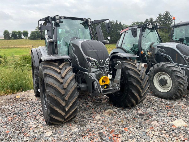 Valtra N 175D mit Rüfa