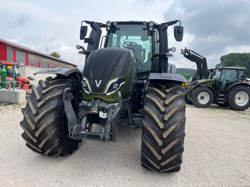 Valtra T215 D