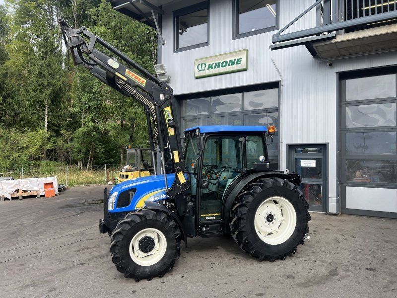 New Holland T4040 DeLuxe