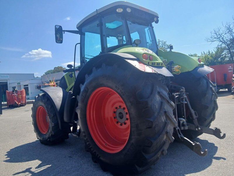 Claas Axion 840