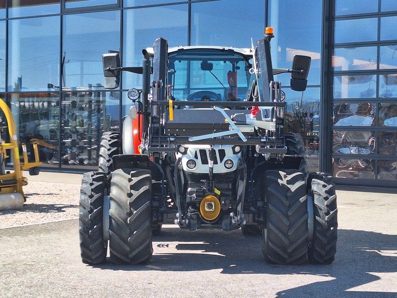 Steyr 4090 PLUS