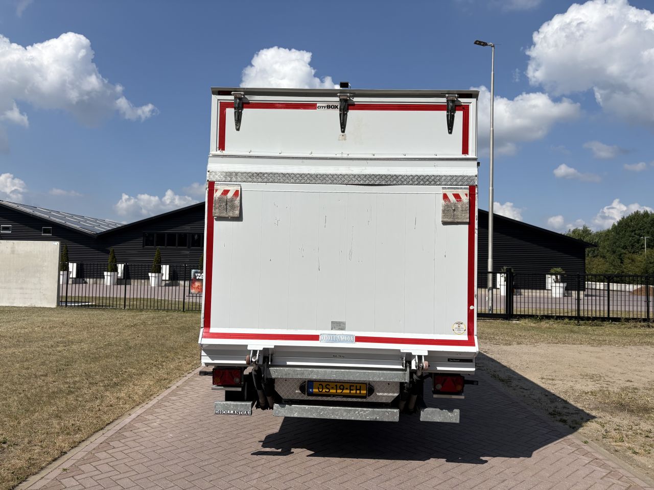 Be oplegger 7 ton BE-COMBI met laadklep 750 kg