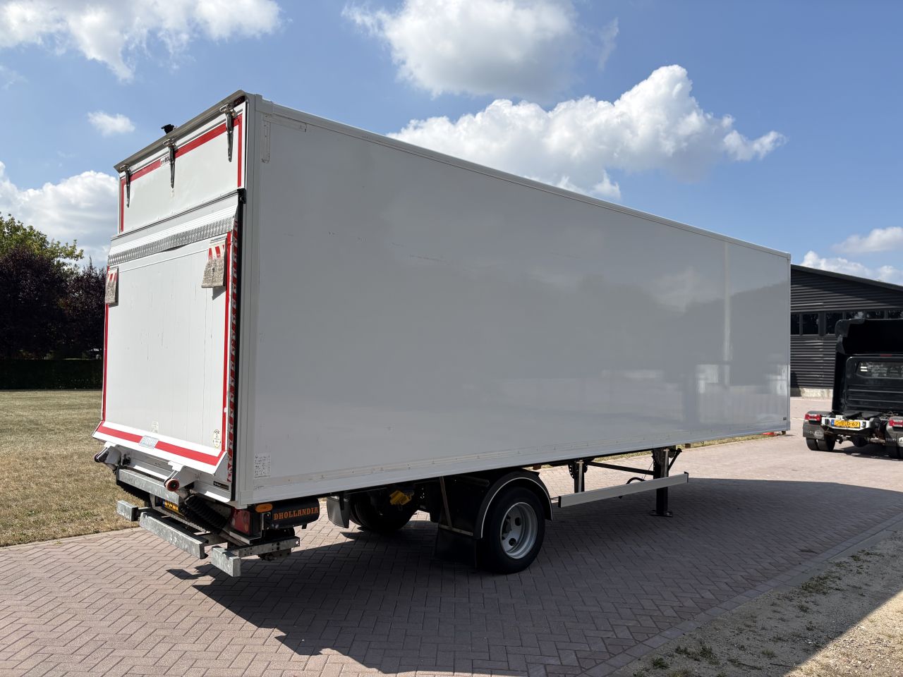 Be oplegger 7 ton BE-COMBI met laadklep 750 kg