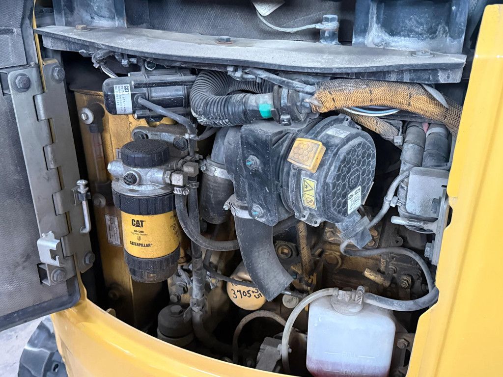 Caterpillar 301.8