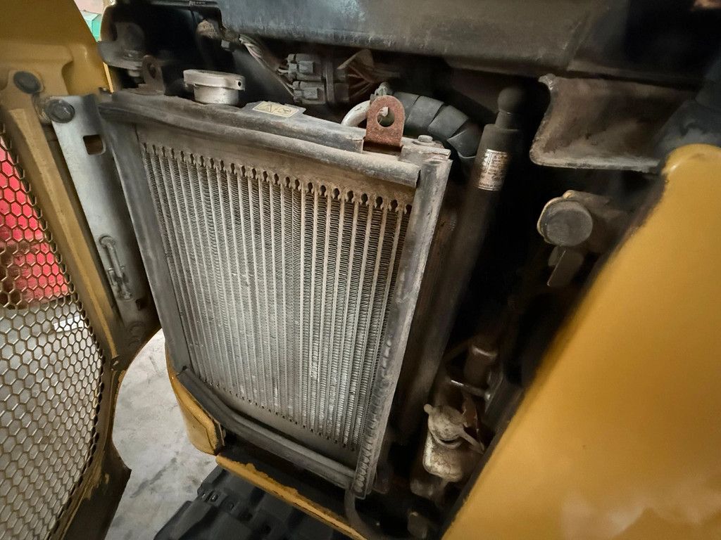 Caterpillar 301.8