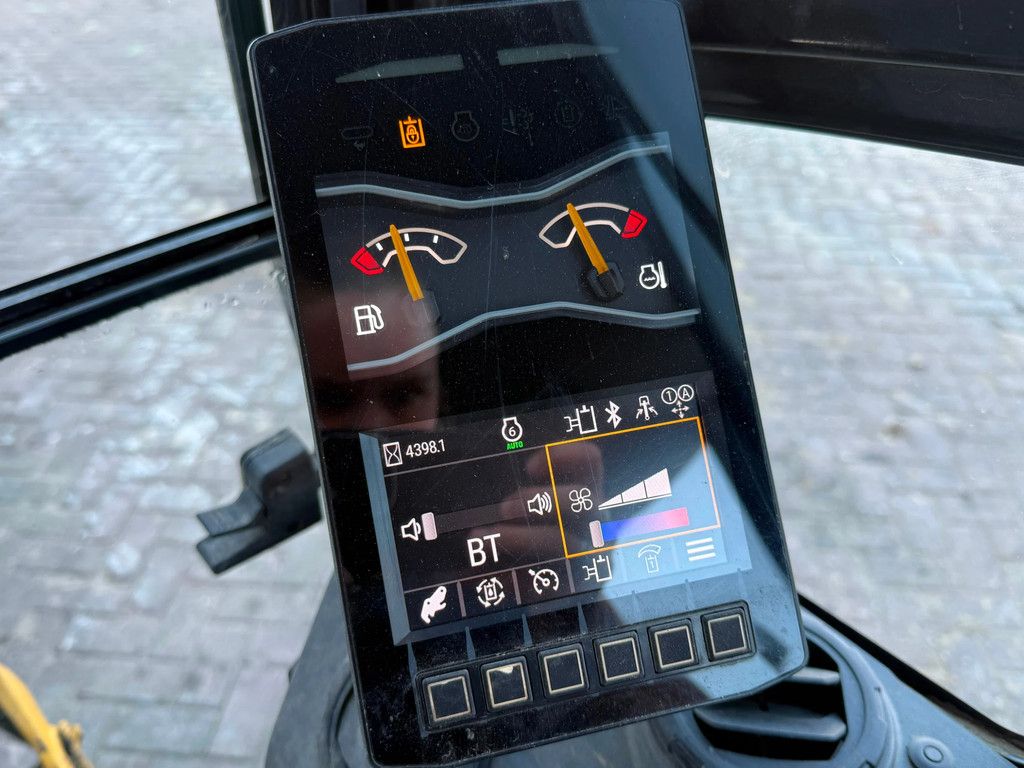 Caterpillar 301.8