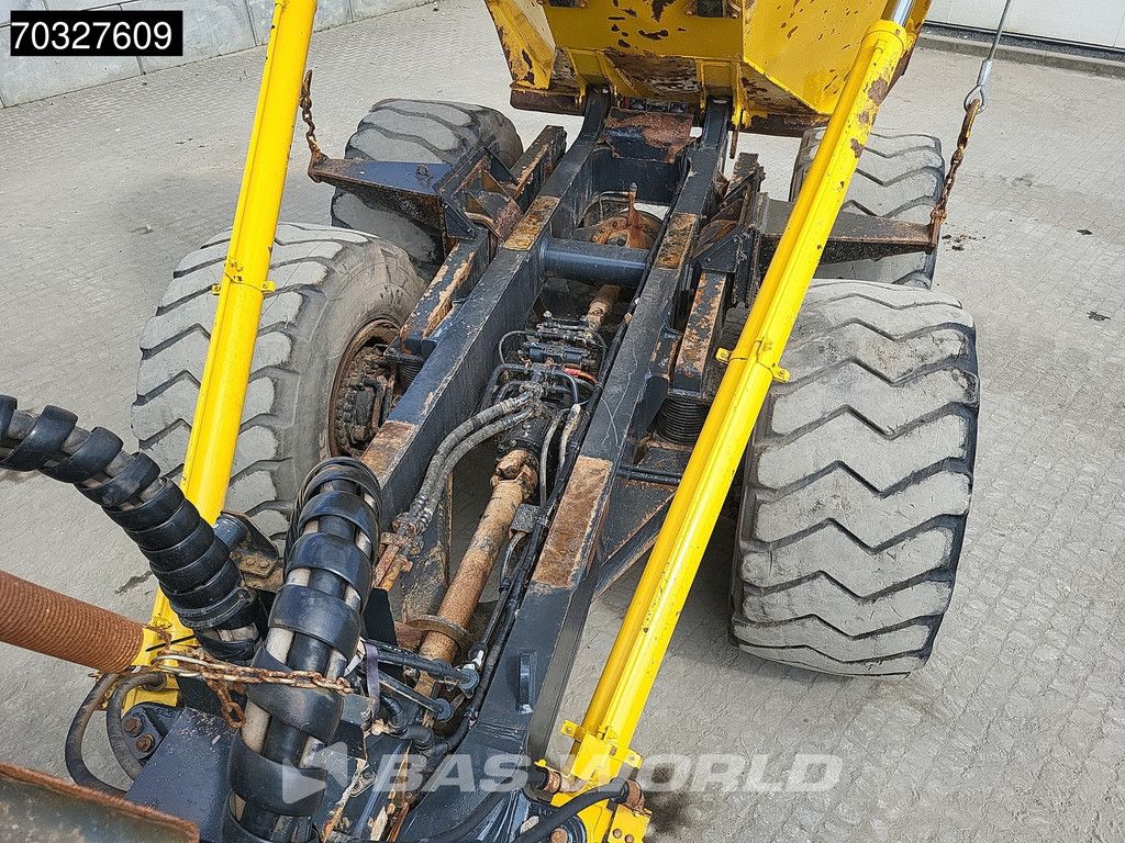 Komatsu HM300-3