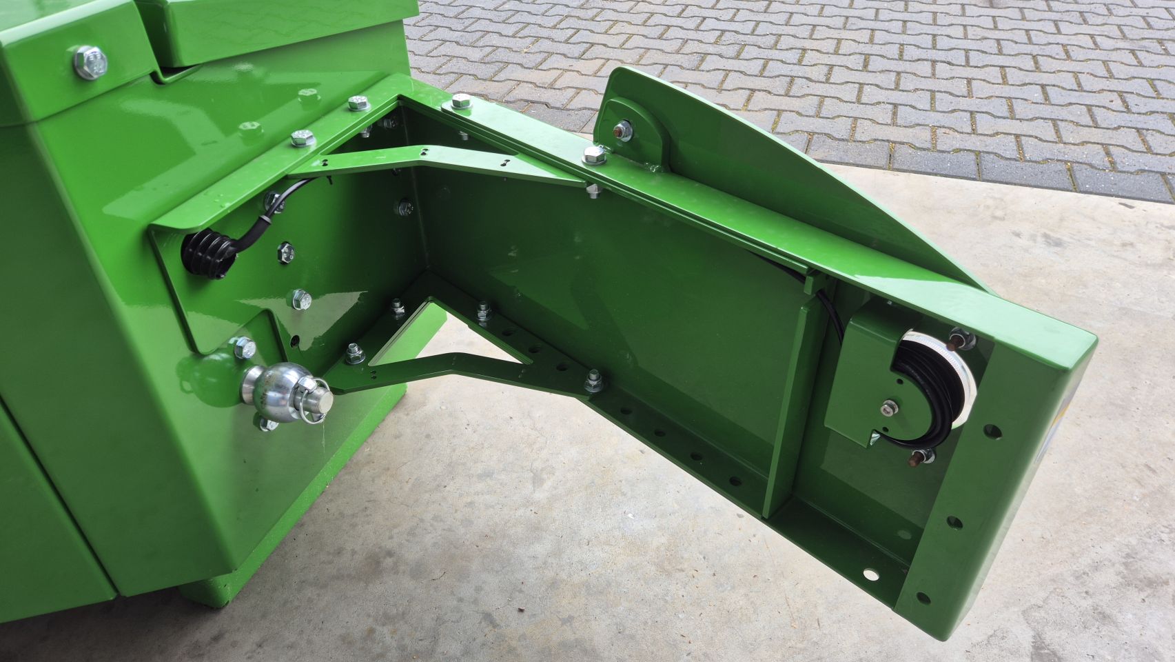 Nieuwe Agribumper Frontbumper 600kg met opbergkist John Deere