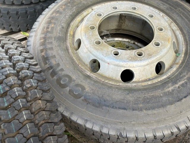 Continental 315/70 R22.5 set of truck tires + aluminum rims (4 pieces)