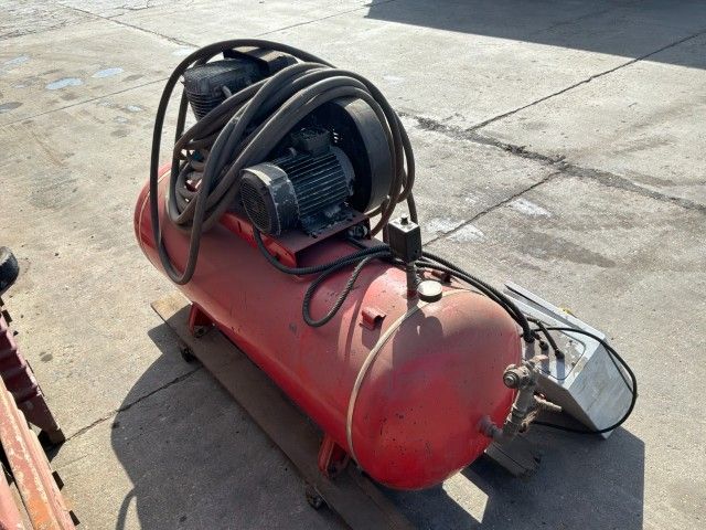 1988 compressed air compressor
